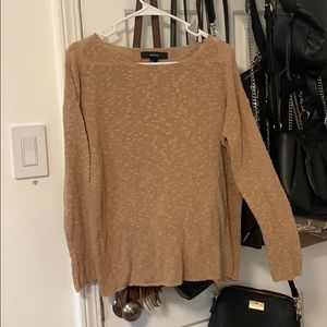 Light Sweater/Top
